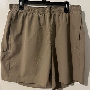 Field and Stream XL shorts